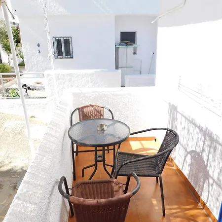 Mare 3* Perdika (Aegina)