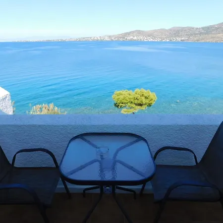 Mare 2* Perdika (Aegina)